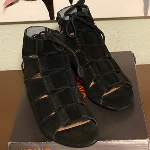 Vionic Bristol Black Open Toe Heels size 8.5